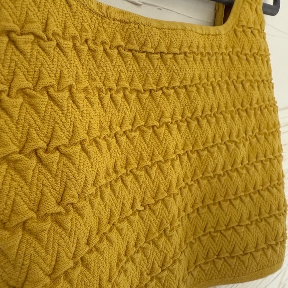 Aritzia Mustard Yellow Textured Crop Top - Picture 2 of 5